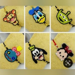 Flat beaded bracelet